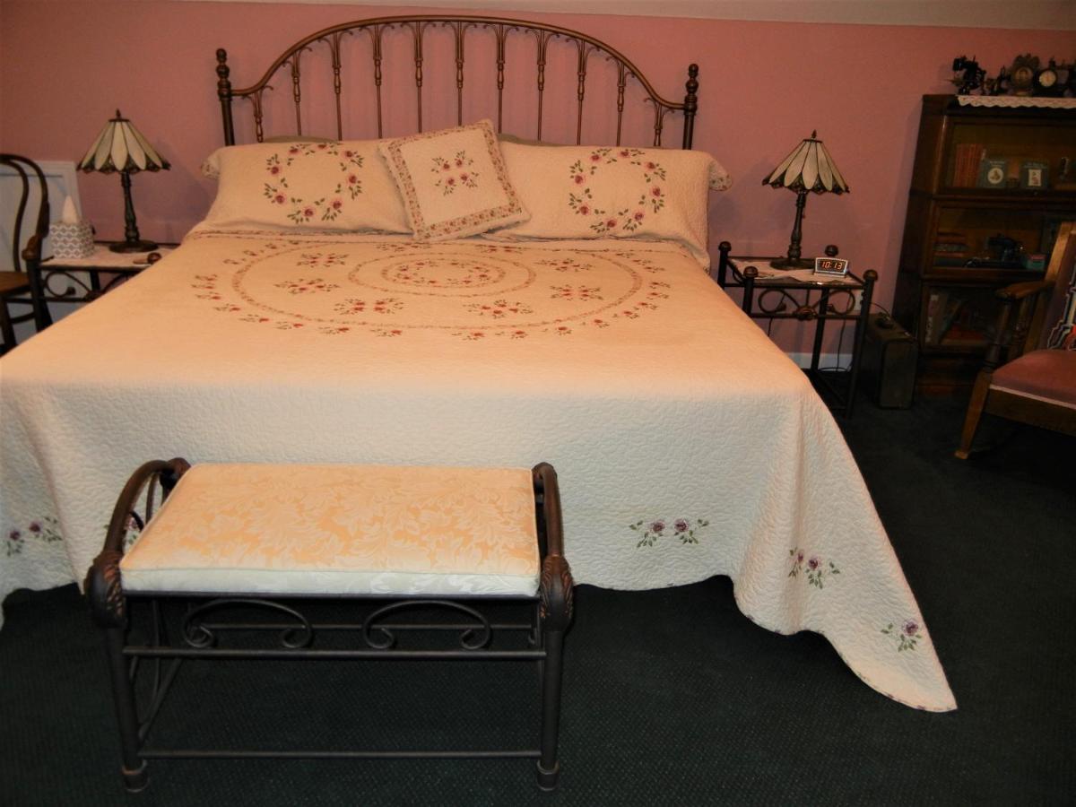 Rocky Point Ranch, Montana Bed and Breakfast Eddy Eksteriør billede